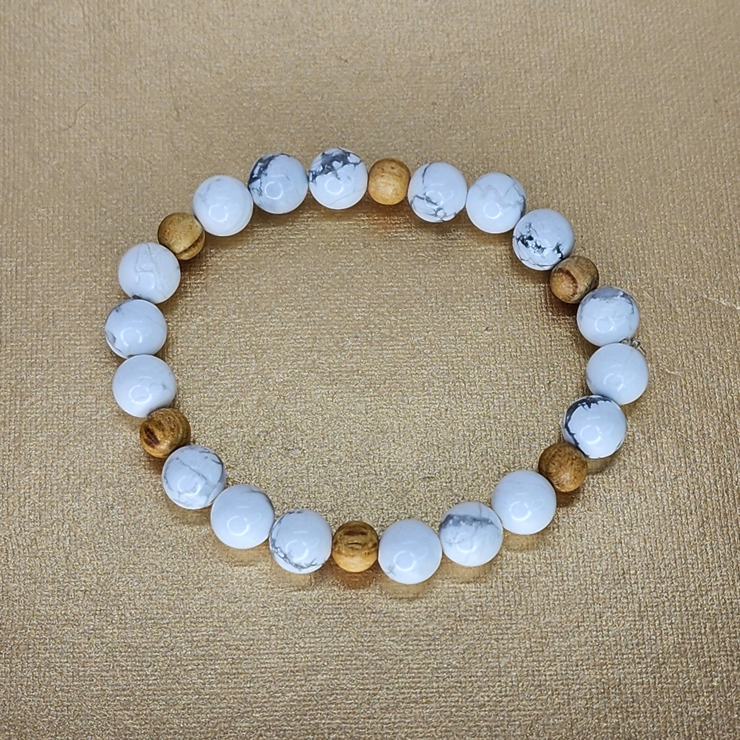 Bracelet Connexion Ancestrale - Howlite - Palo Santo Fée de Laurier