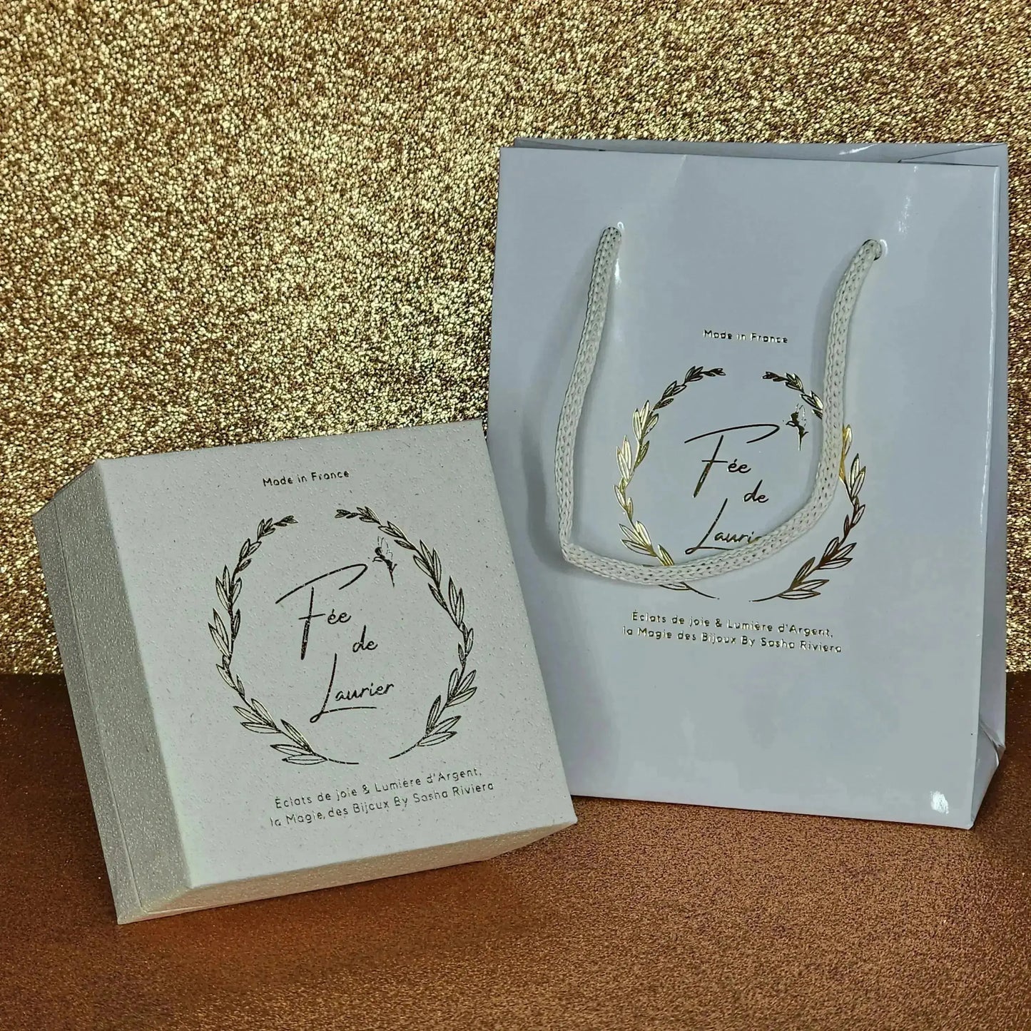 Boite cadeau bracelet énergétique en pierres naturelles et en argent 925 Fée de Laurier
